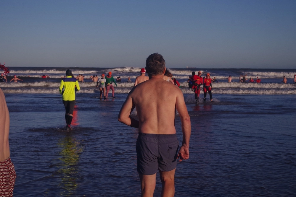 How Long Can You Winter Swim Before Your Body Gets Too Cold?