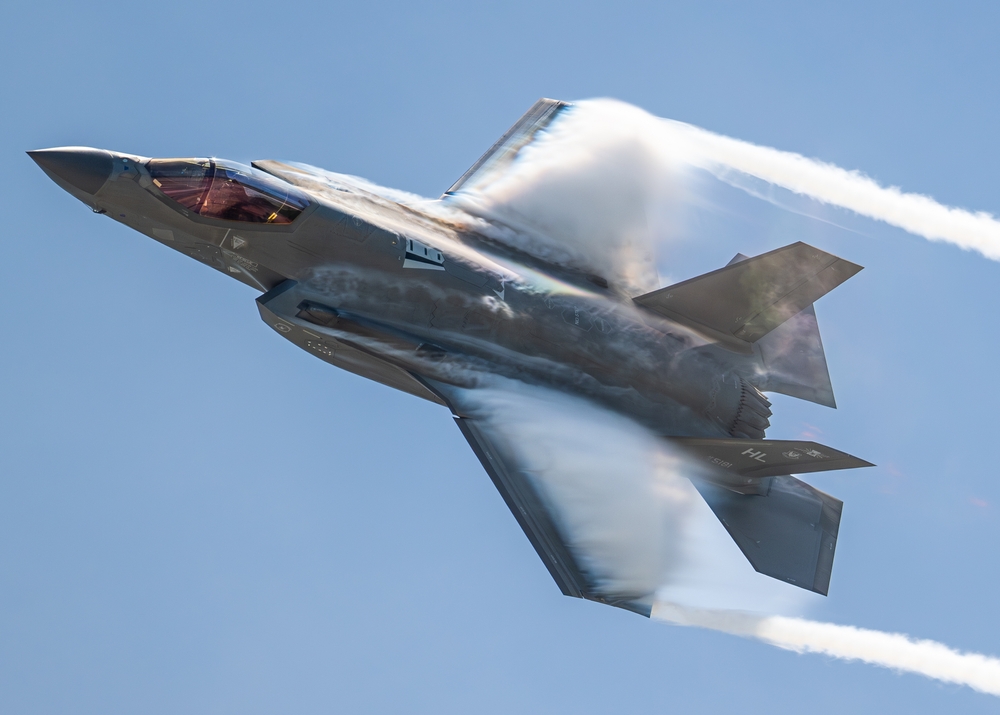 Military Expert Asserts Ukraine Eyeing F-35s After F-16 Acquisition