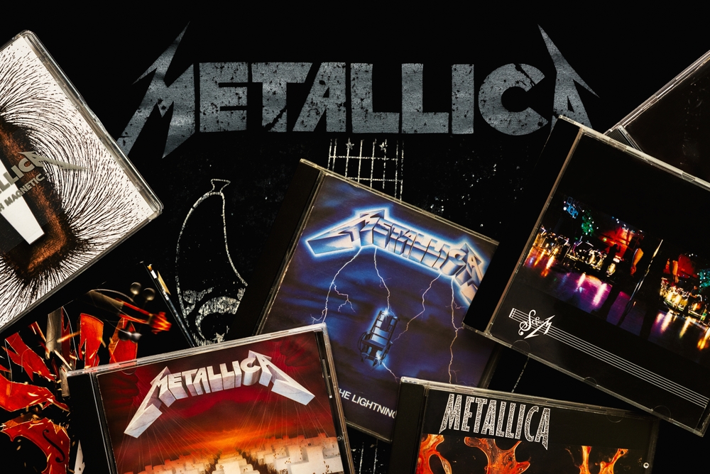 Metallica Donates $500,000 to California Wildfire Victims