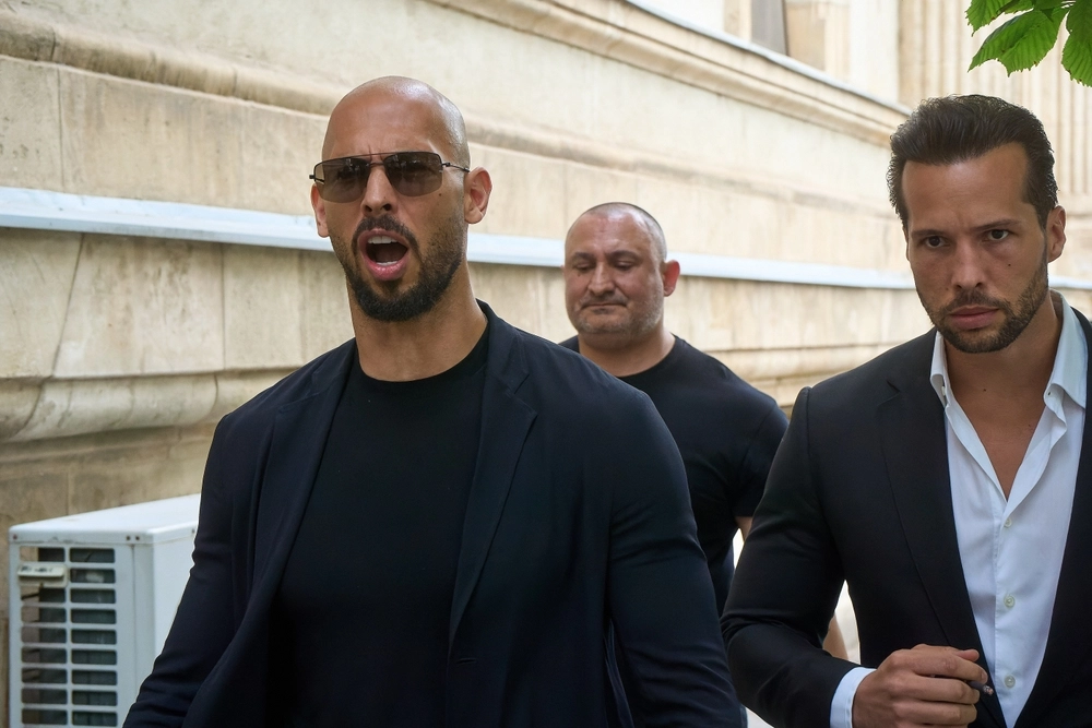The Tate Brothers Fly to Florida Despite Legal Restrictions in Romania