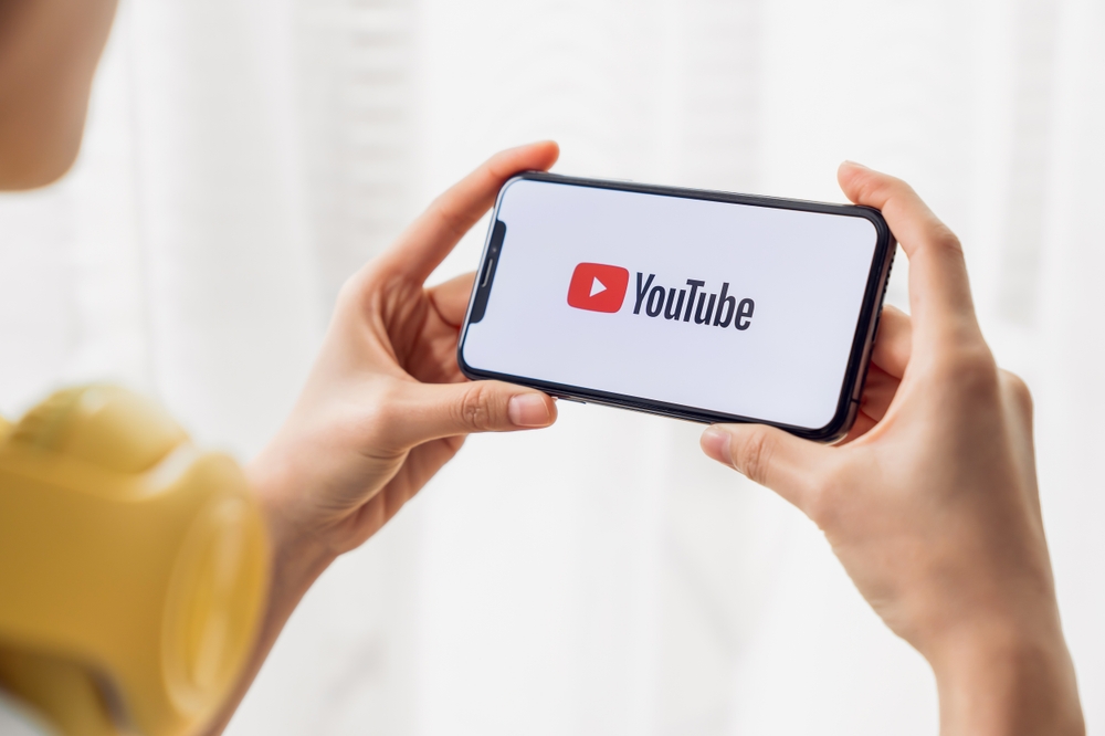 Russia Takes Revenge on Google: Plans Significant Slowdown for YouTube