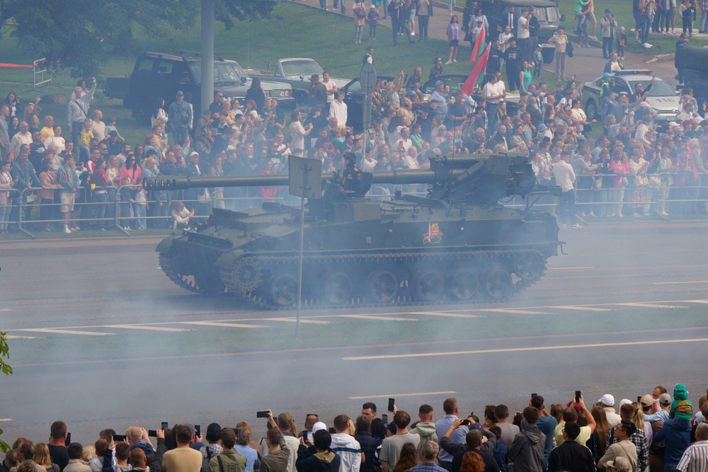 Another Devastating Loss for Moscow: Russian Howitzer in Flames