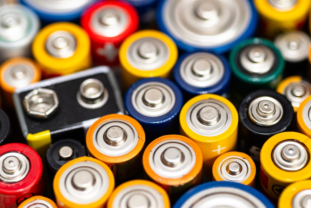 Europe’s Largest Battery Manufacturer Cuts Workforce by 20 Percent