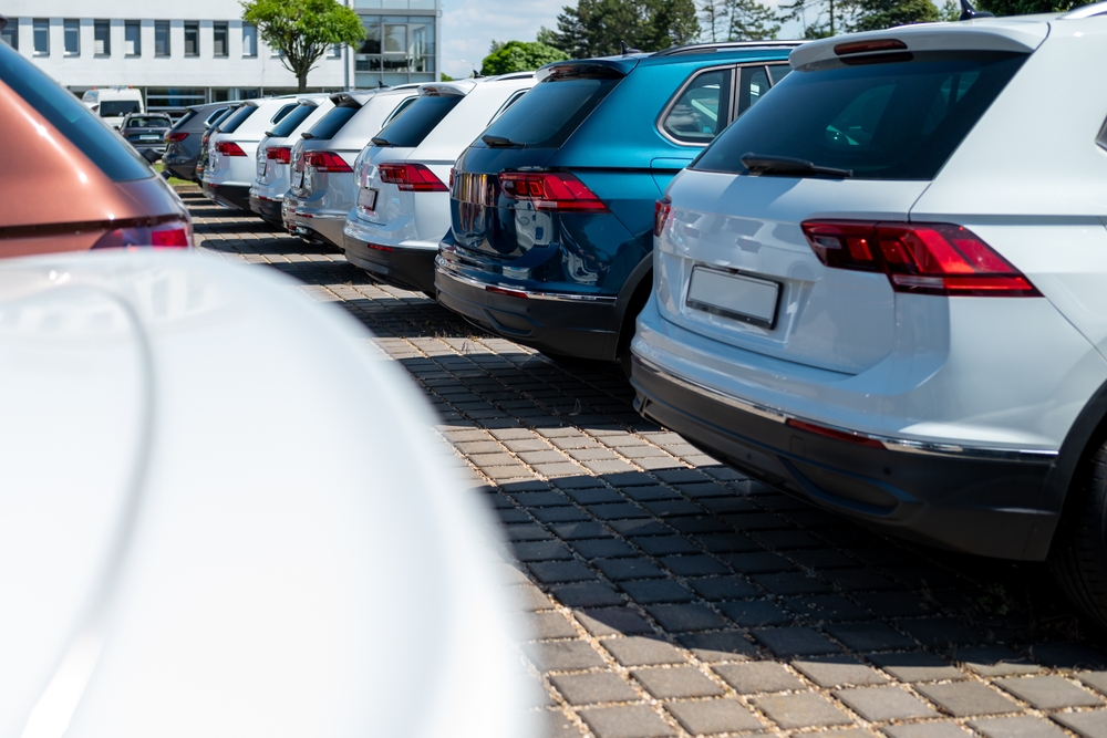 Unsold Cars Pile Up as Over 3 Million Vehicles Gather Dust Across the US