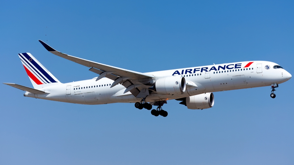 Air France Suspends Red Sea Flights After Sighting of “Bright Object”