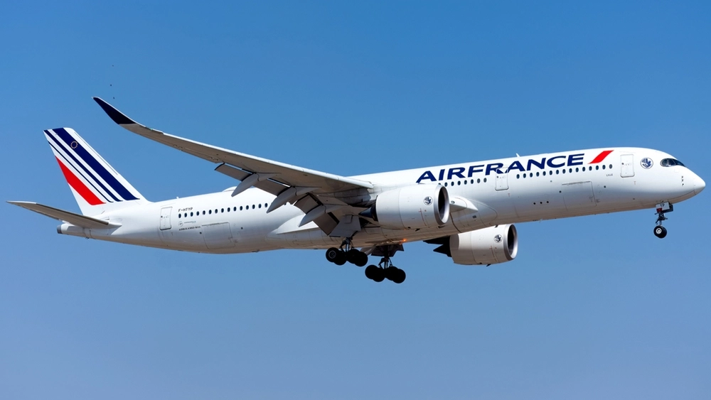 Air France Suspends Red Sea Flights After Sighting of “Bright Object”