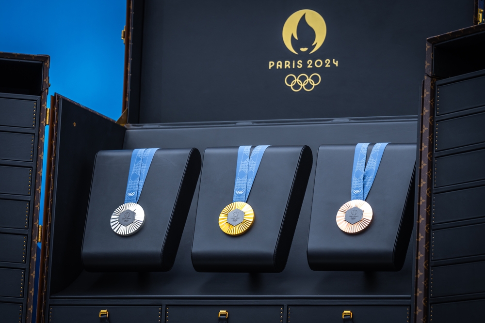 Auction House to Offer 50,000 Olympic 2024 Memorabilia Items