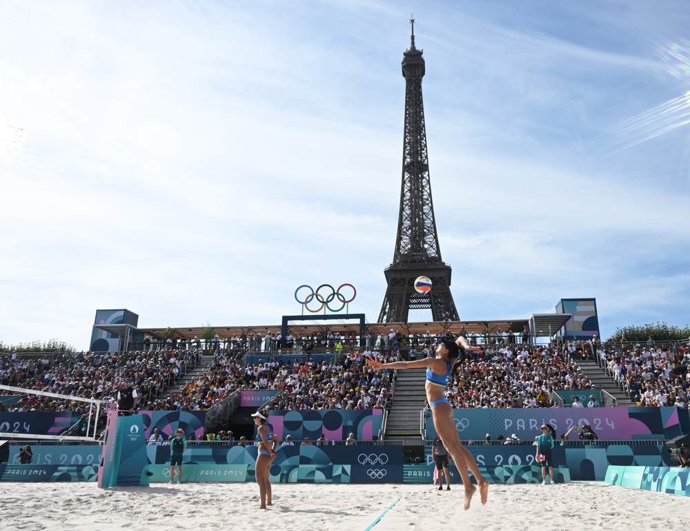 Olympic DJ Diffuses Situation: Beach Volleyball Fight Turns into Lovefest
