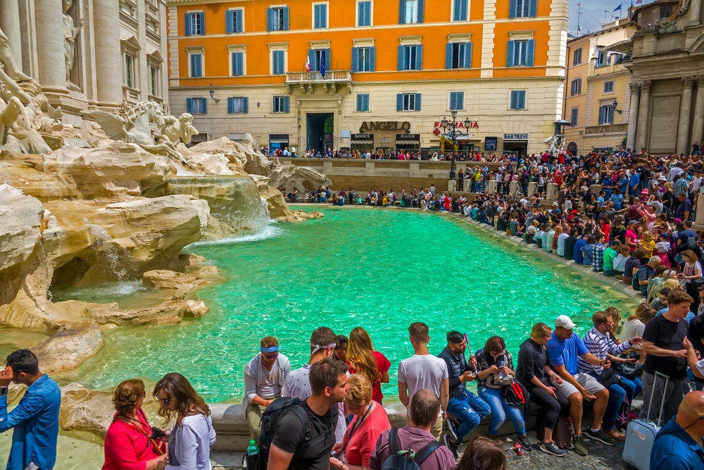 Rome Considers Fee for Trevi Fountain Visits to Manage Tourist Traffic