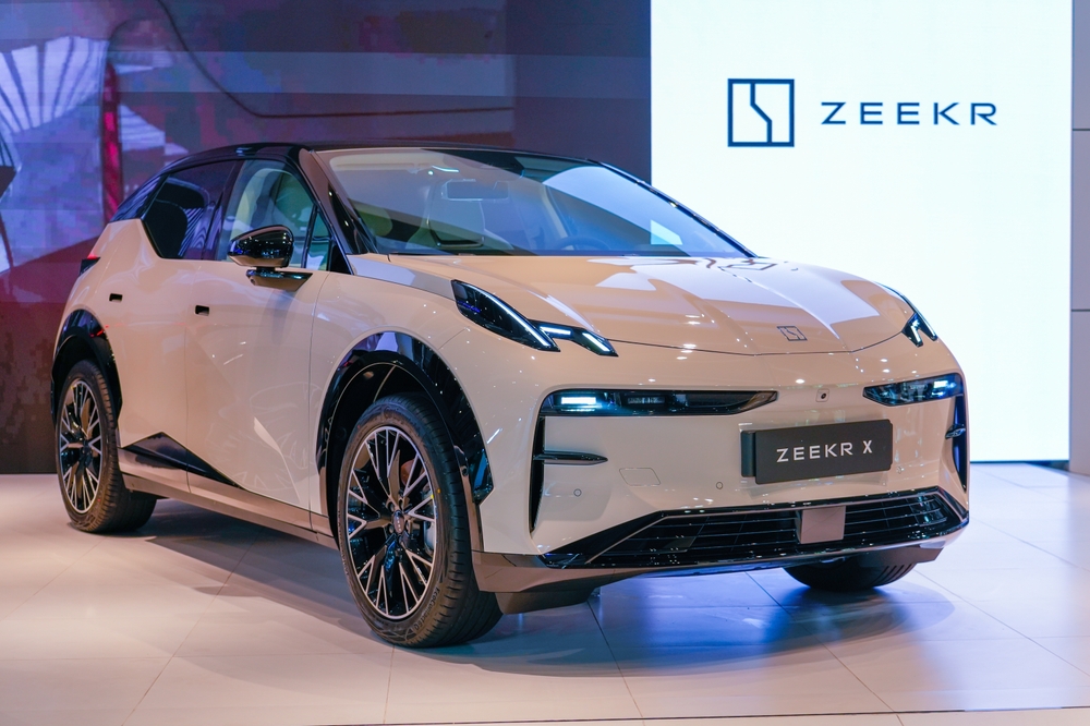 Chinese Carmaker Faces Legal Issues Over 007 Brand in the UK