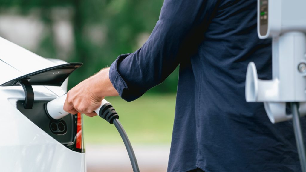 Good News for EV Owners: Batteries Last Longer than Expected