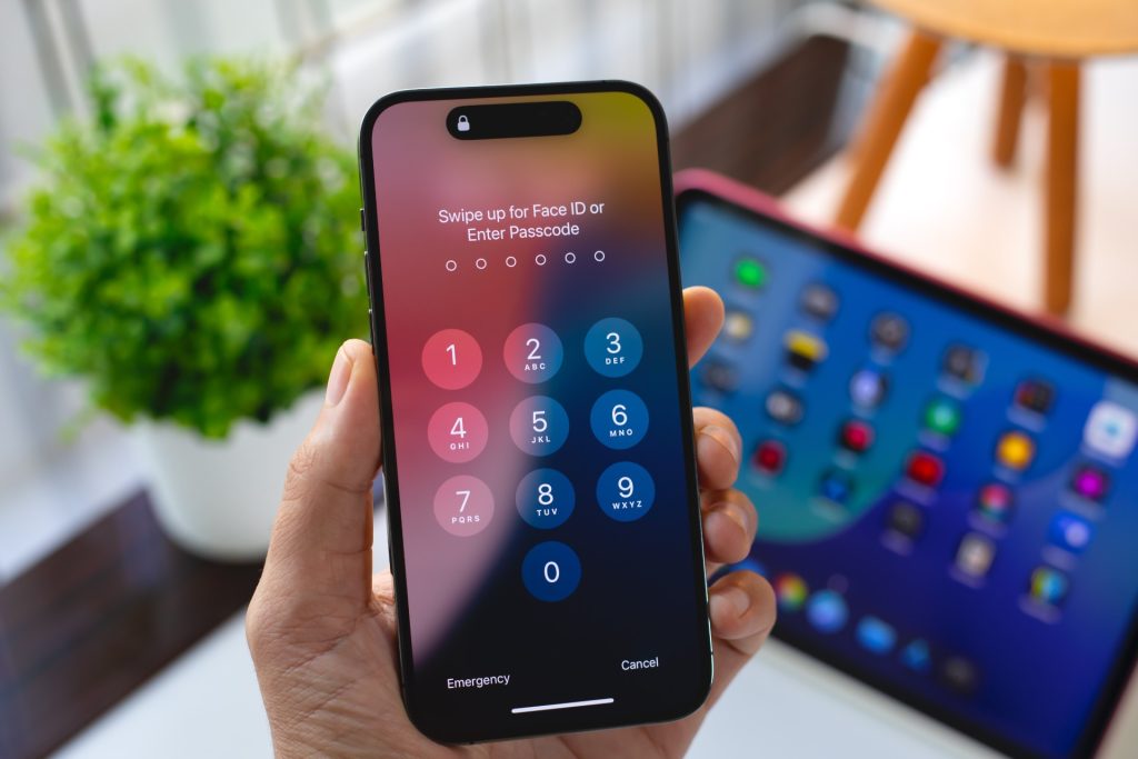 False Claims? Apple Sued for False Advertising of iPhone 16’s Capabilities