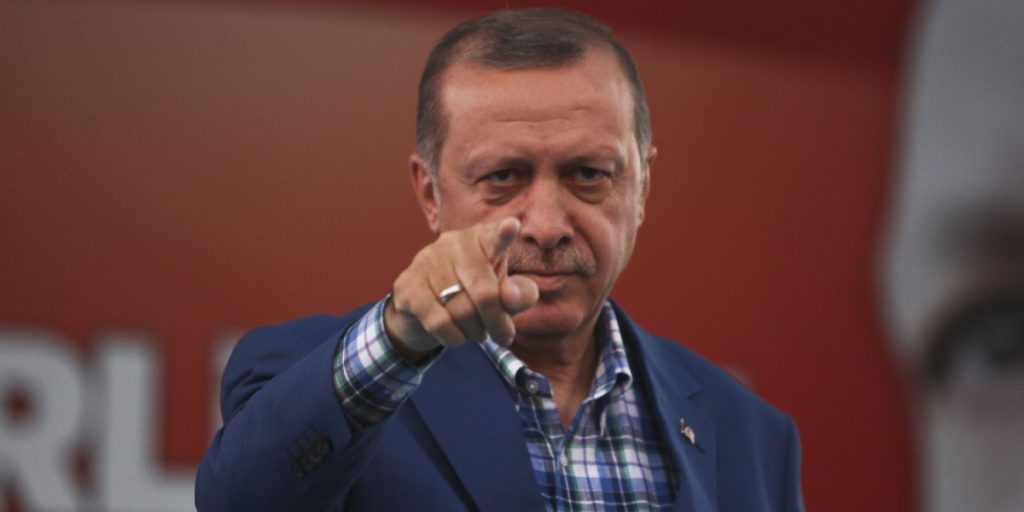 Turkey Shifts Stance, Begins Arms Deliveries to Egypt