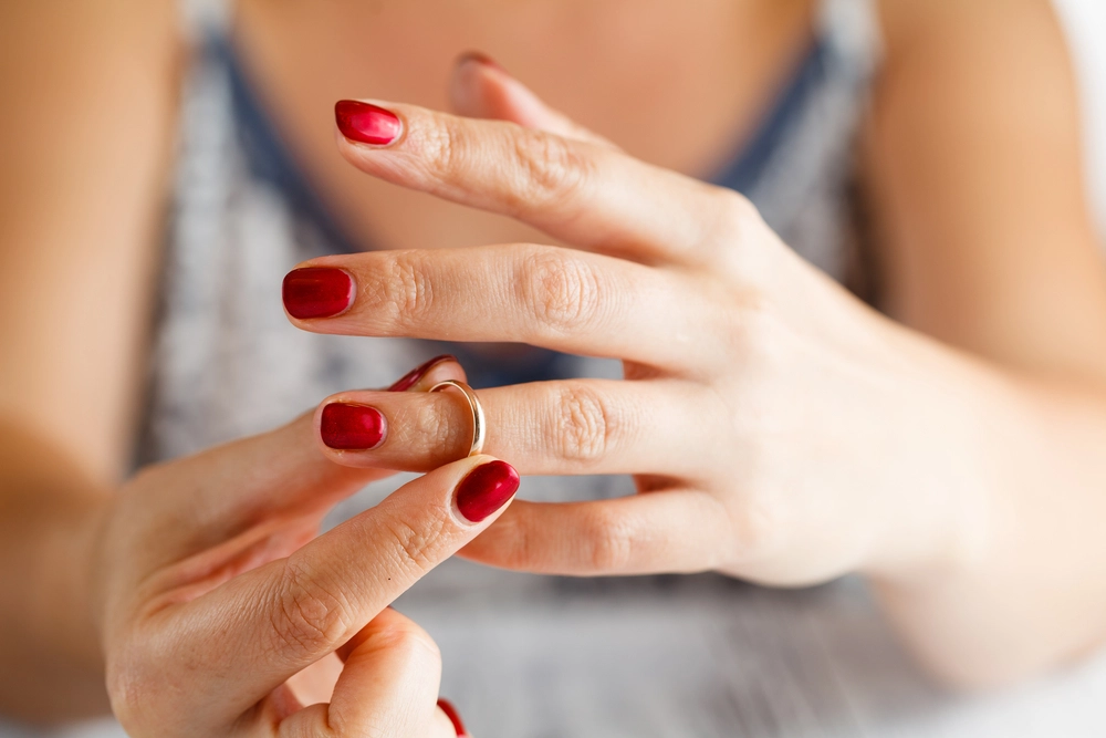 Court Orders $70K Engagement Ring Returned, Setting Massachusetts Precedent