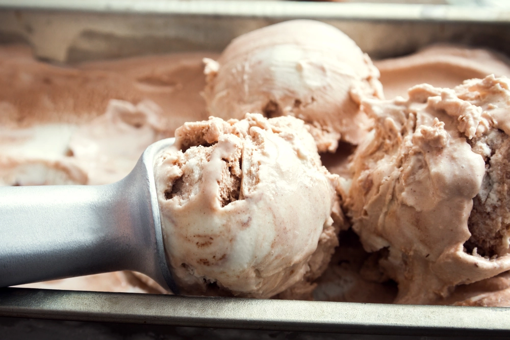 Sold Nationwide: Recalls Ice Cream Due to Listeria Risk