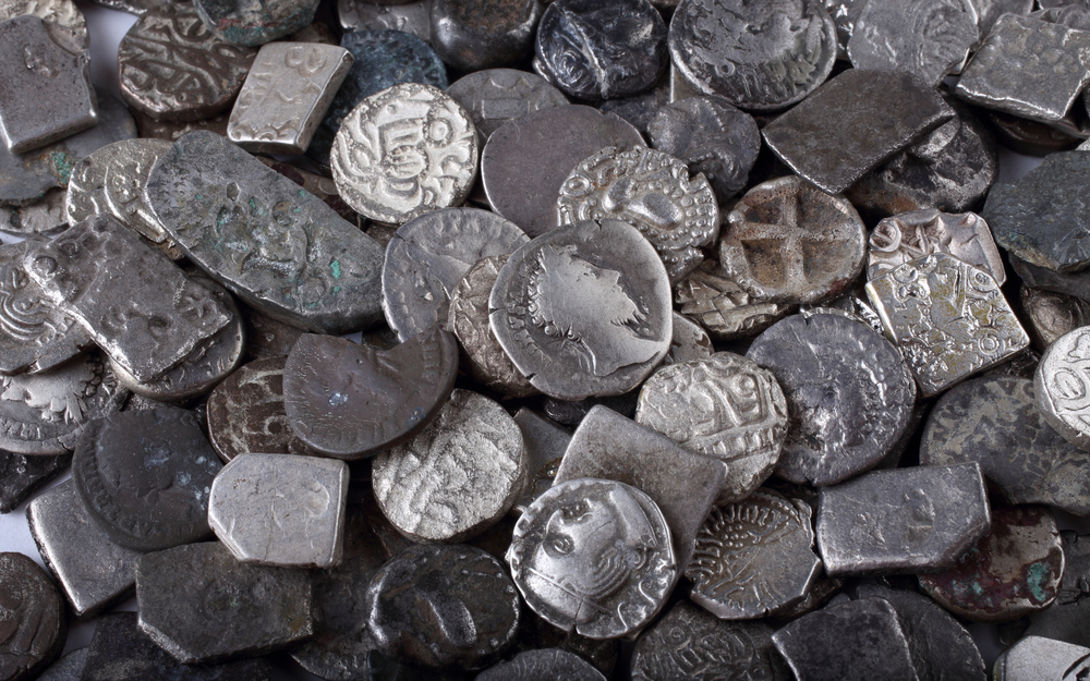 Greece Returns Over 1,000 Stolen Ancient Silver Coins to Turkey