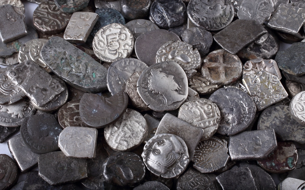 Greece Returns Over 1,000 Stolen Ancient Silver Coins to Turkey