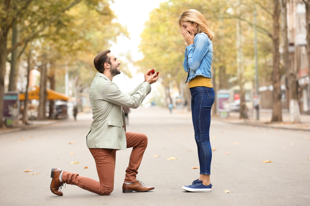 Clever boyfriend hides engagement ring in plain sight for a week. See her reaction when he finally proposes!