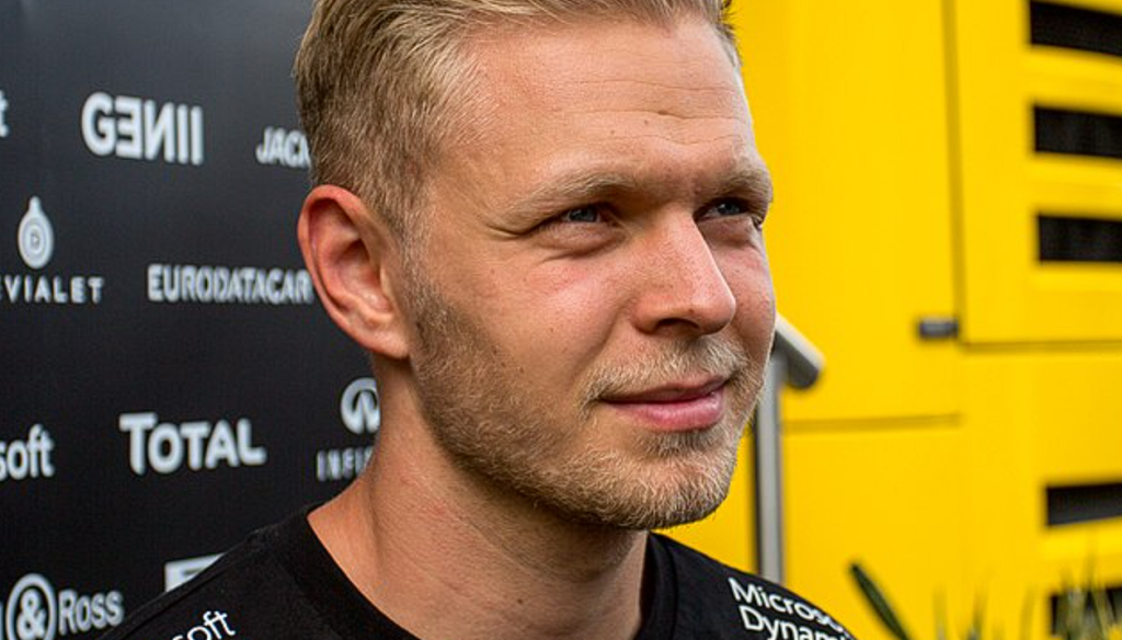 Guenther Steiner furious at Kevin Magnussen
