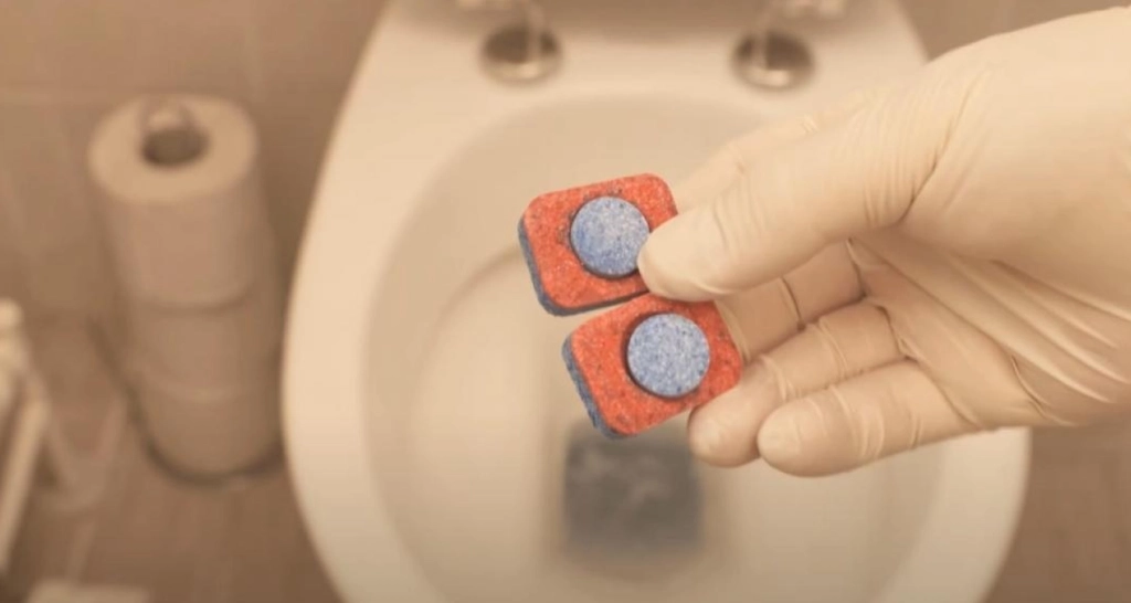 Man puts dishwasher tablets in his toilet: See what happens next