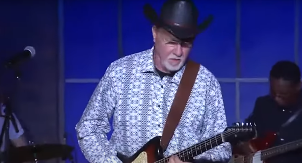 Mike Henderson dies at 70