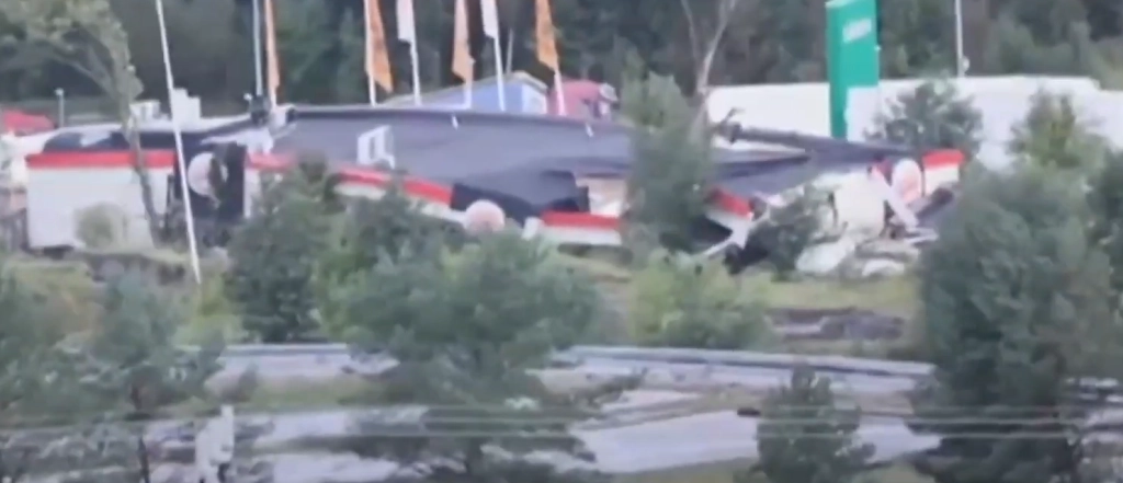 Burger King swallowed by highway in massive chaos