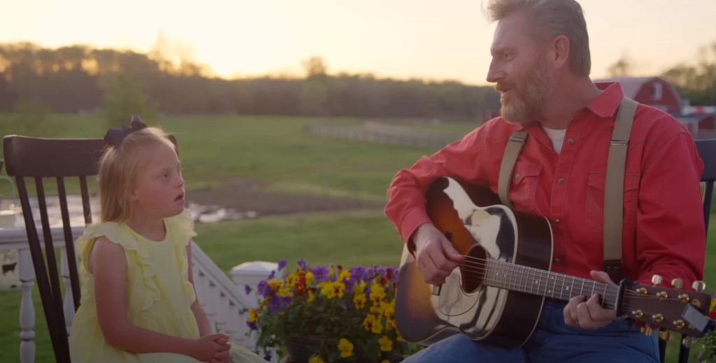 Rory Feek and daughter Indy, 8, share heartwarming duet: ‘A moment of pure joy’