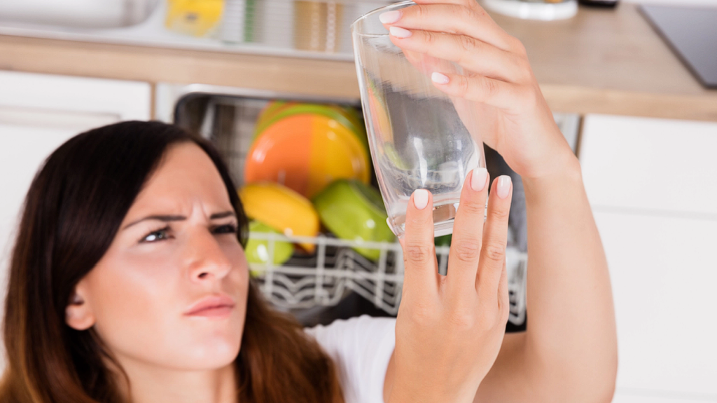 How to prevent cloudy and ‘milky’ glasses from your dishwasher: 5 simple solutions