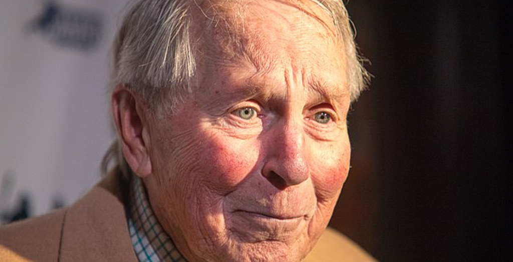 Brooks Robinson dies at 86