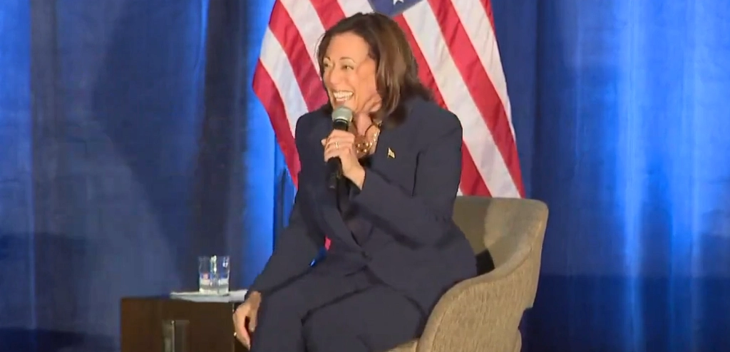 Kamala Harris draws attention for uncontrollable laughter during DNC women’s caucus event