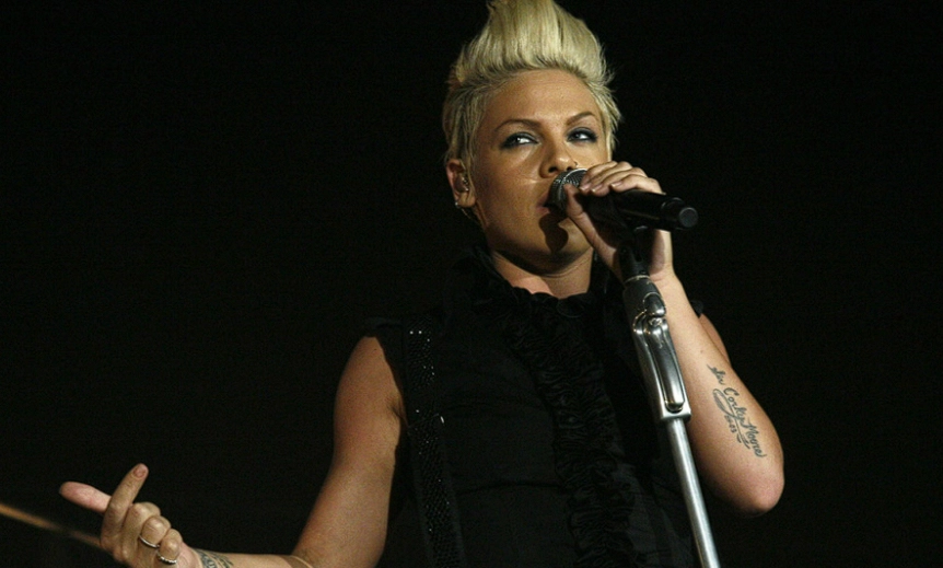 Acute health issues force Pink to cancel concerts