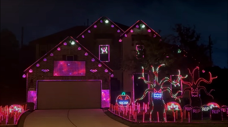 This unbelievable Halloween light show will make you fall off your chair