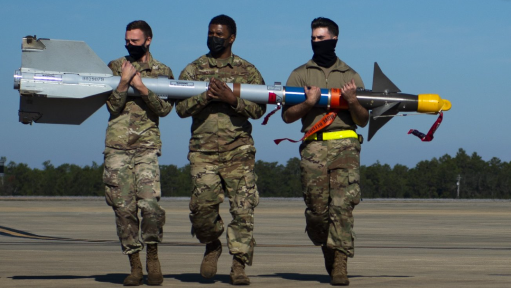 Ukraine turns American missiles into homemade air defense