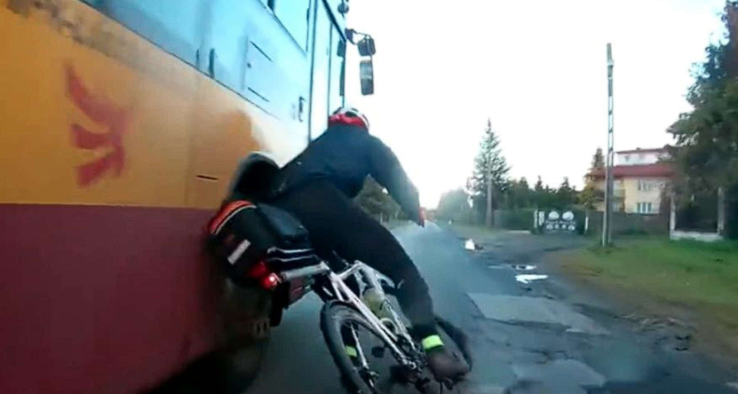 City bus hits cyclist in the middle of the road. Who’s to blame?