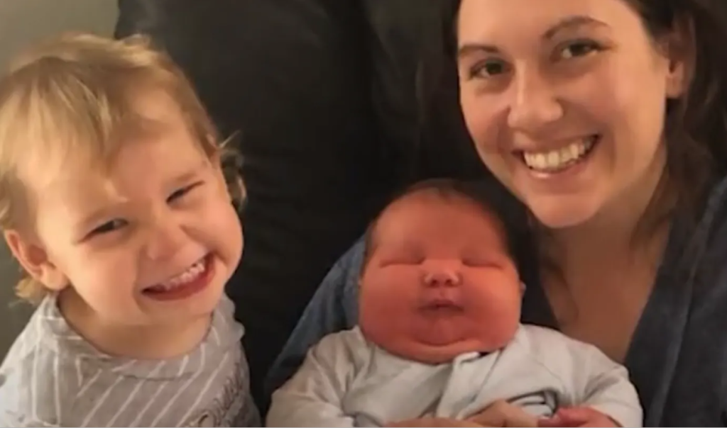 The size of newborn baby Sonny goes viral and sets new record