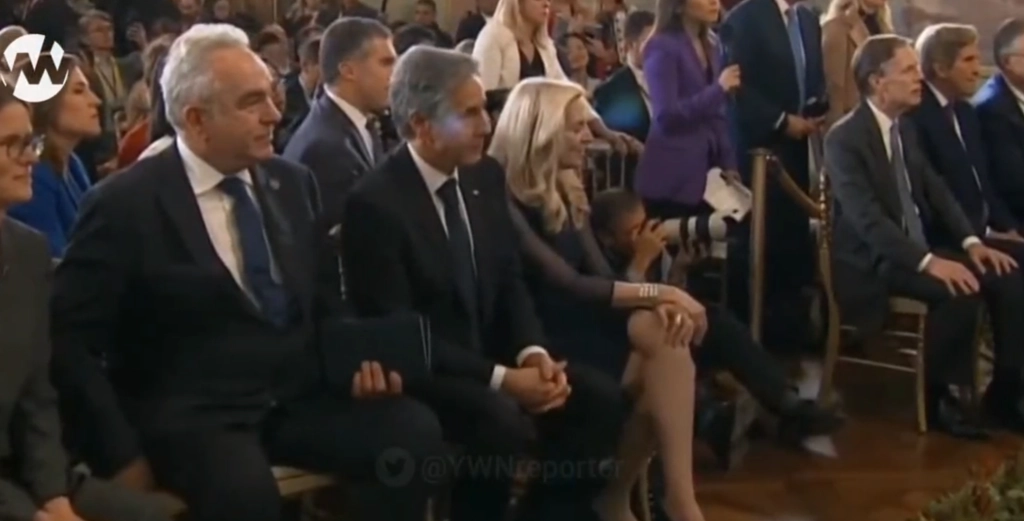 Blinken’s Awkward reaction as Biden labels Xi Jinping a ‘Dictator’ in press conference is goes viral