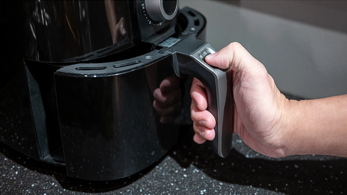 Food expert warns air fryer users: Never cook this in your appliance