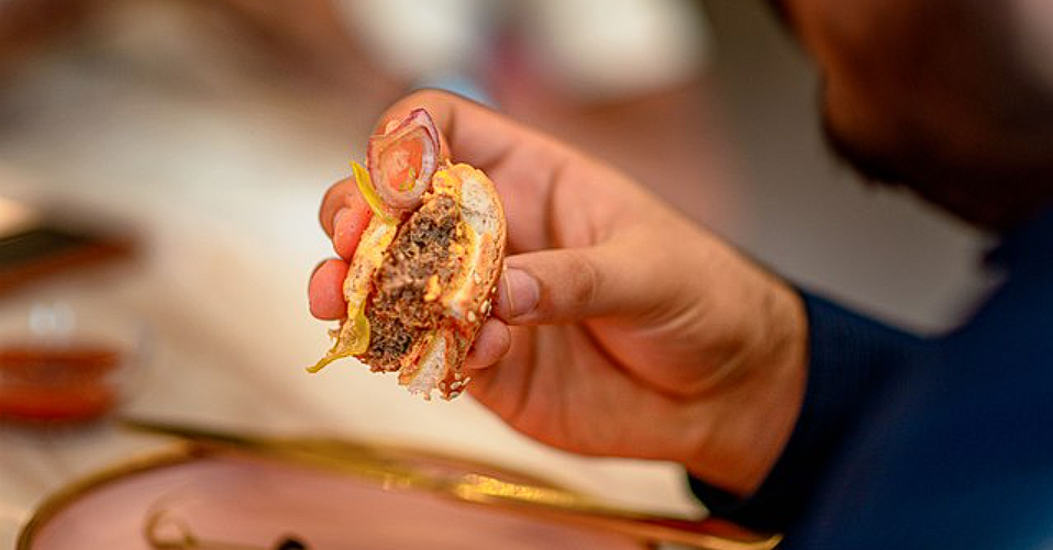 Excessive Cholesterol Levels: Here are the 7 Signs to Watch For