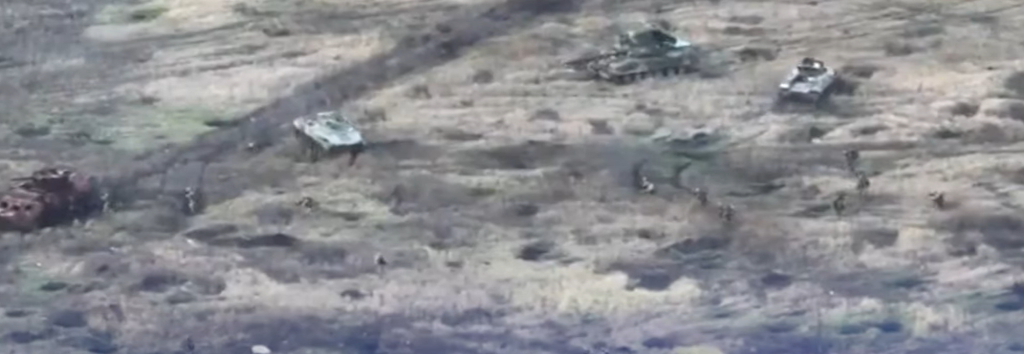 Watch: Elite Russian paratroopers in major assault on Ukrainian lines