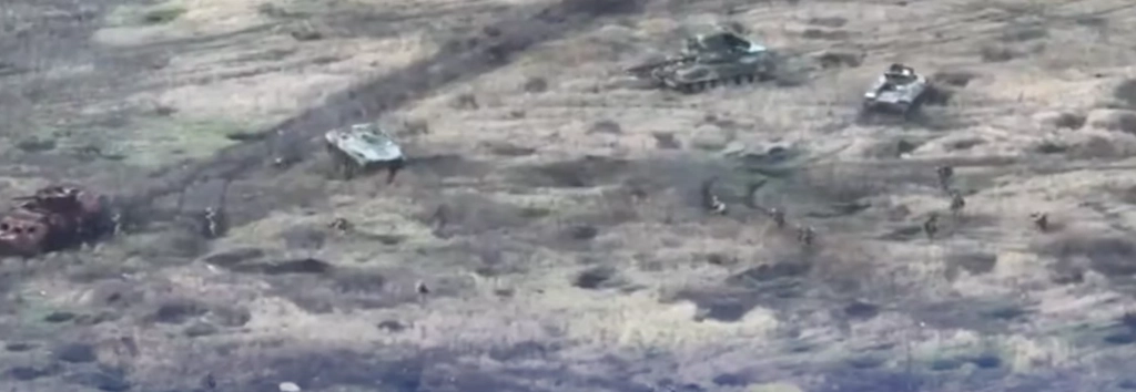 Watch: Elite Russian paratroopers in major assault on Ukrainian lines
