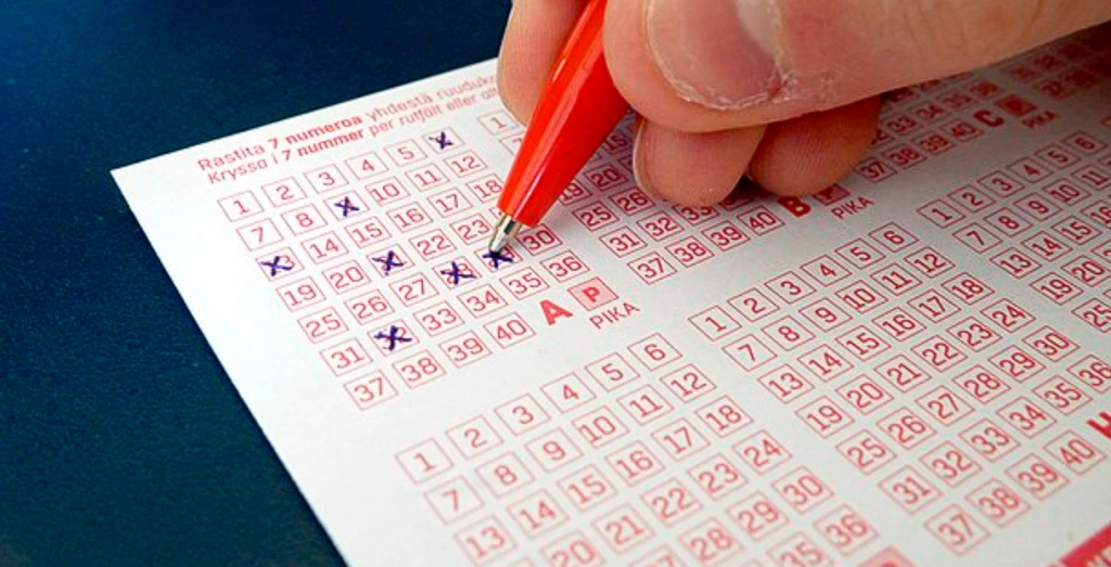 Employee Tears Up Lottery Ticket with $50,000 Prize