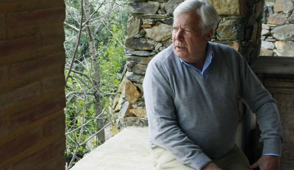 Family shock: Billionaire wants to give fortune to his former gardener
