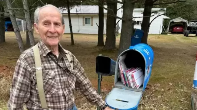 Heartwarming Response to 93-Year-Old Veteran’s Christmas Wish