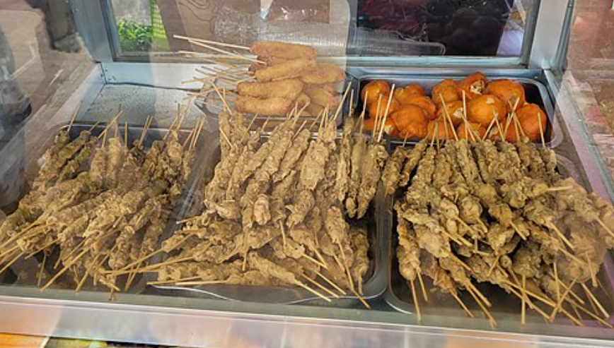 A Gastronomic Journey Awaits: Discover a City’s Hidden Culinary Gems