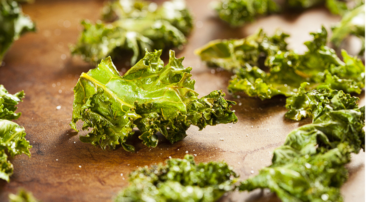 Healthy and Easy to Make: Treat Your Guests to Kale Chips