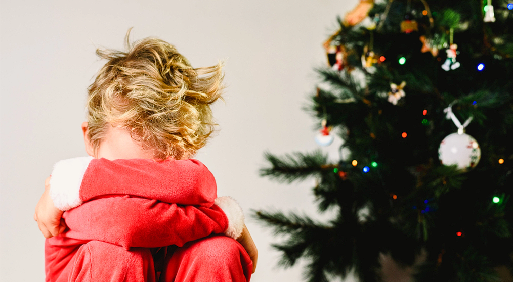 4-Year-Old Peter Excitedly Opens His Christmas Gift: What Was Inside Ruined His Christmas