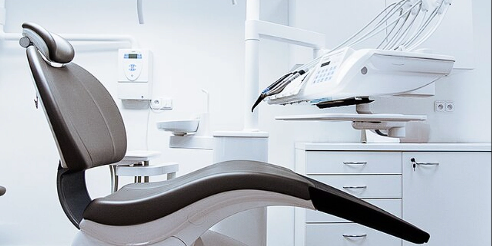 12-Year-Old Girl’s Heart Stops During Dental Appointment