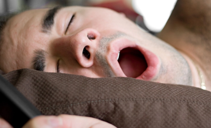 Three ‘Simple’ Tips to Stay Awake on New Year’s Eve