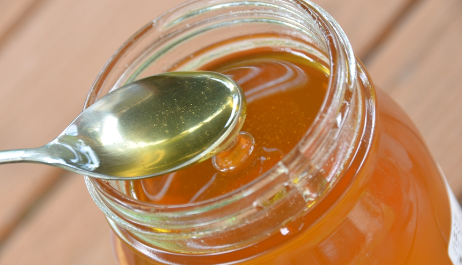 Never Add Honey to a Hot Drink: Advice from One of Italy’s Most Prominent Beekeepers