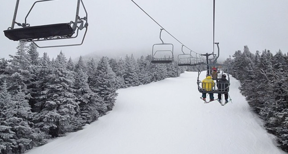 Two Children Fall from Ski Lift in Norway